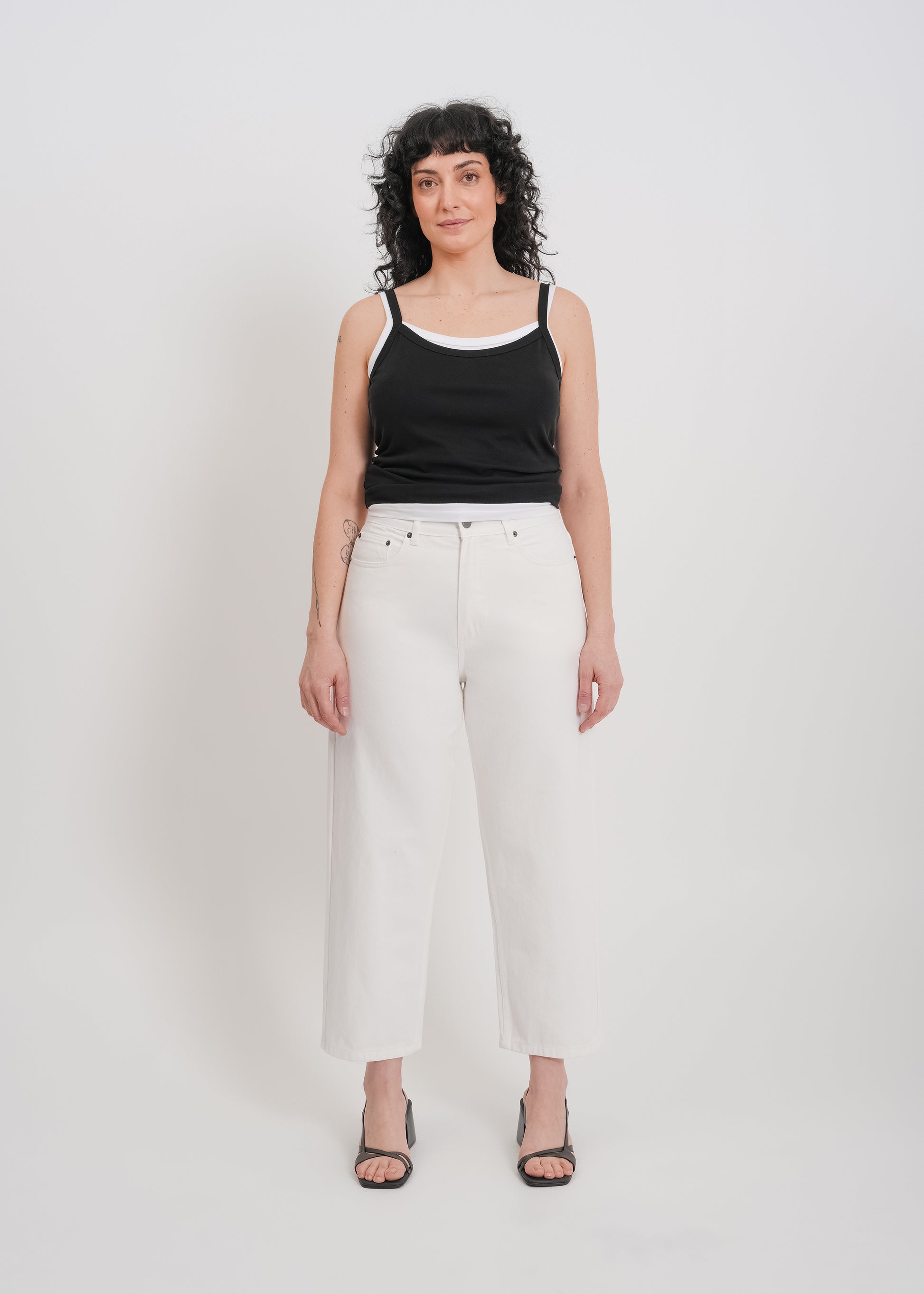 Goldie Jean / White - 
White (image 6)