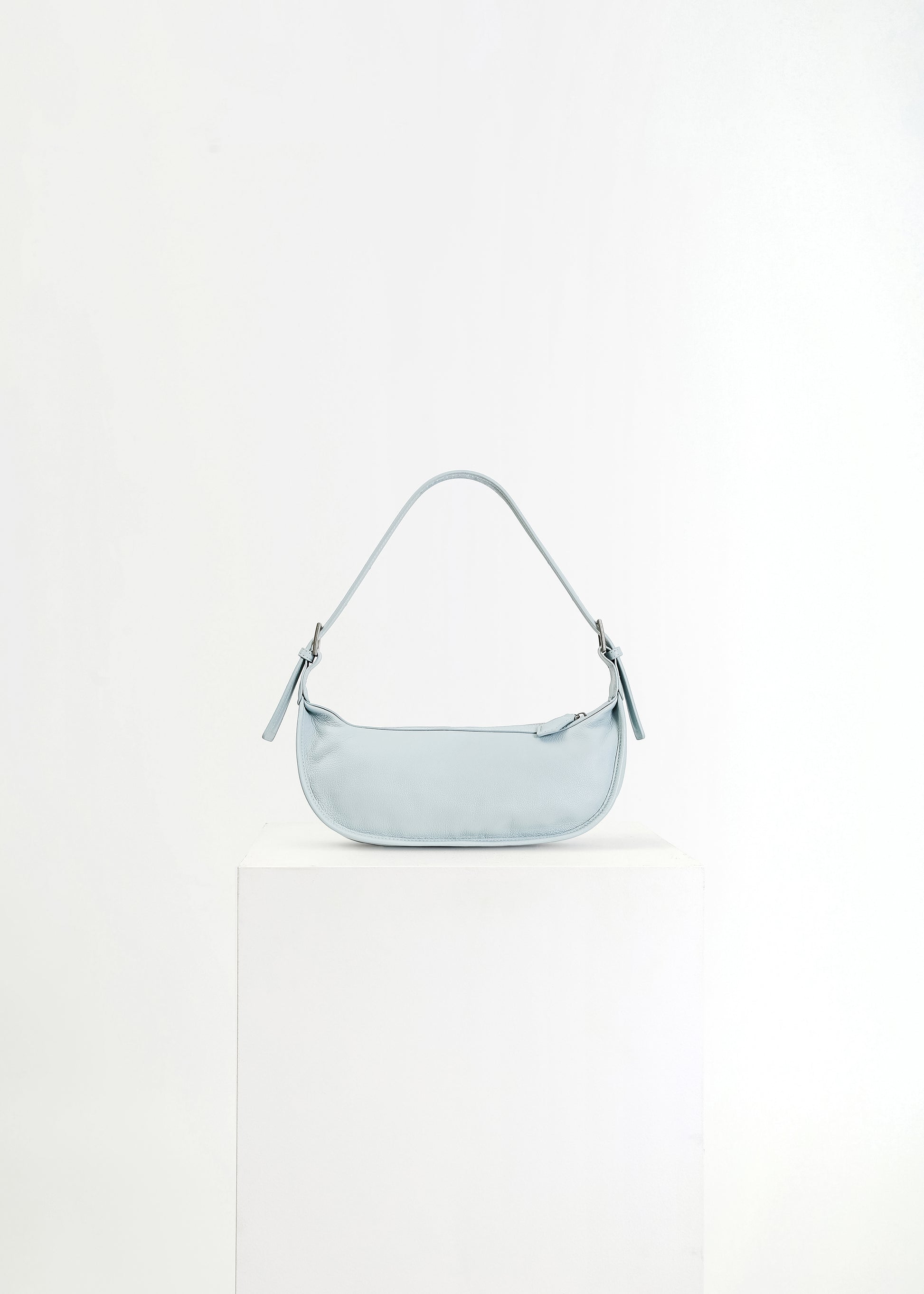 Nyx Leather Bag / Baby Blue - 
Baby Blue (image 4)