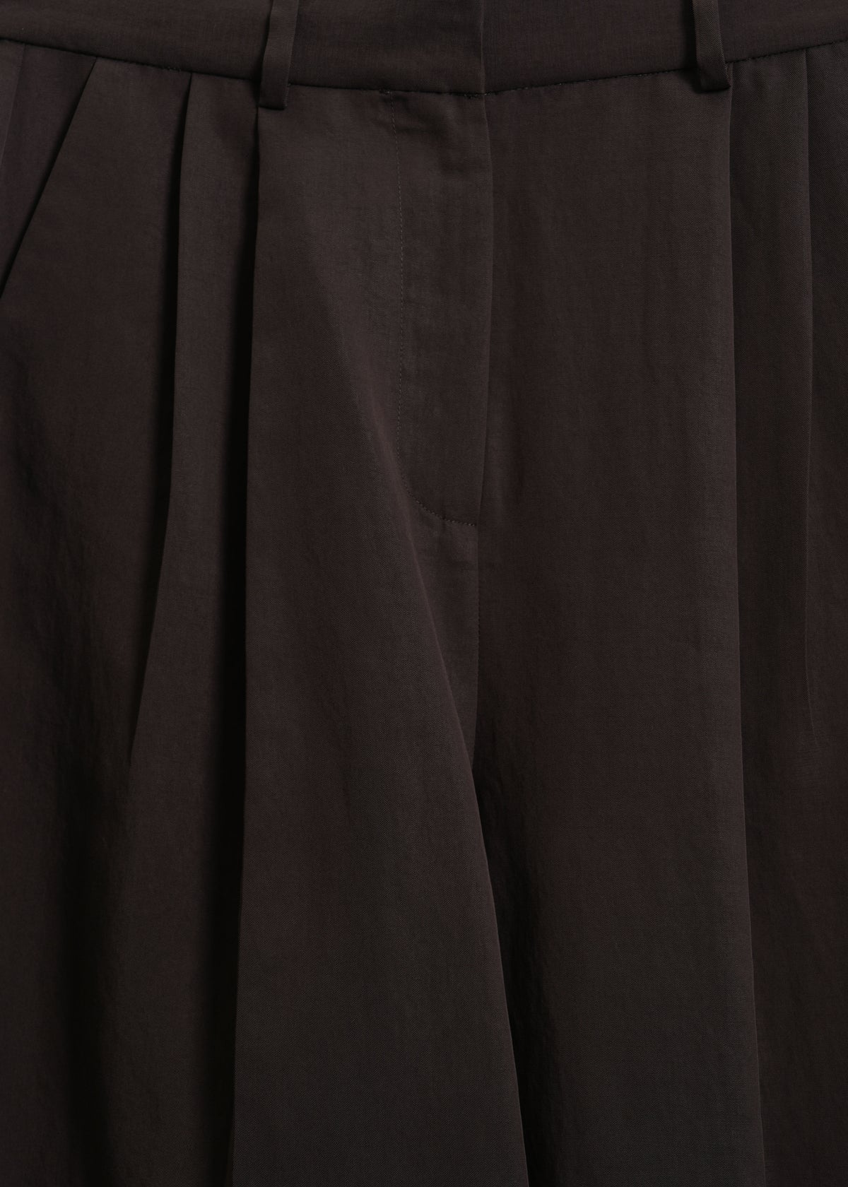 Saige Tailored Short / Chocolate - 
Chocolate (image 12)