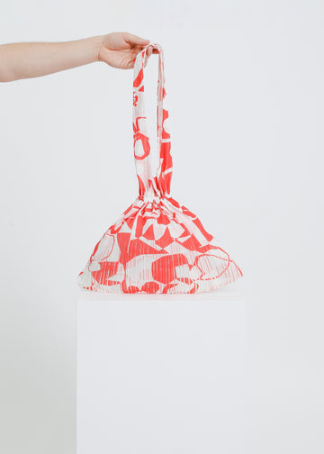 ROSE NOLAN PLEAT TOTE / WHITE-RED