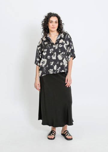 LOVE SHIRT / FRAGILE BLOOMS - BLACK-CREAM