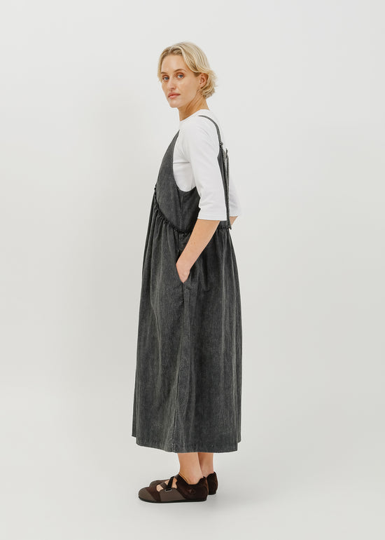 Roy Pinafore Dress / Washed Charcoal