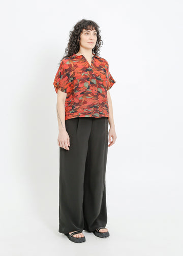 MAZIE PLEAT SHIRT / PEONY PARADE