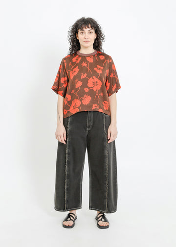 PIPER TEE / FRAGILE BLOOMS - CHOCOLATE-POPPY