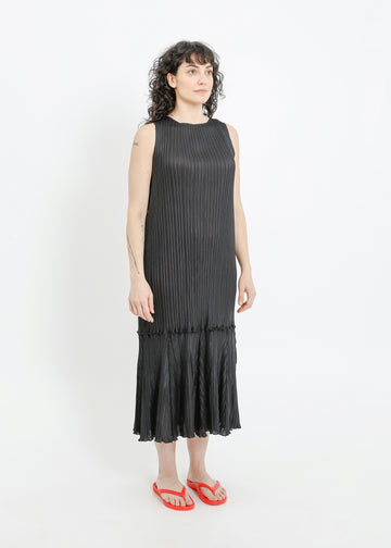 ADELINE PLEAT DRESS / BLACK