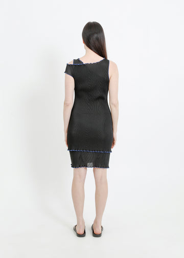 MALONE PLEAT DRESS / BLACK
