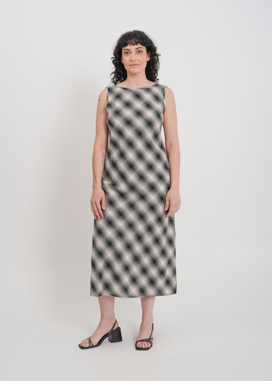 Dee Dress / White-Black