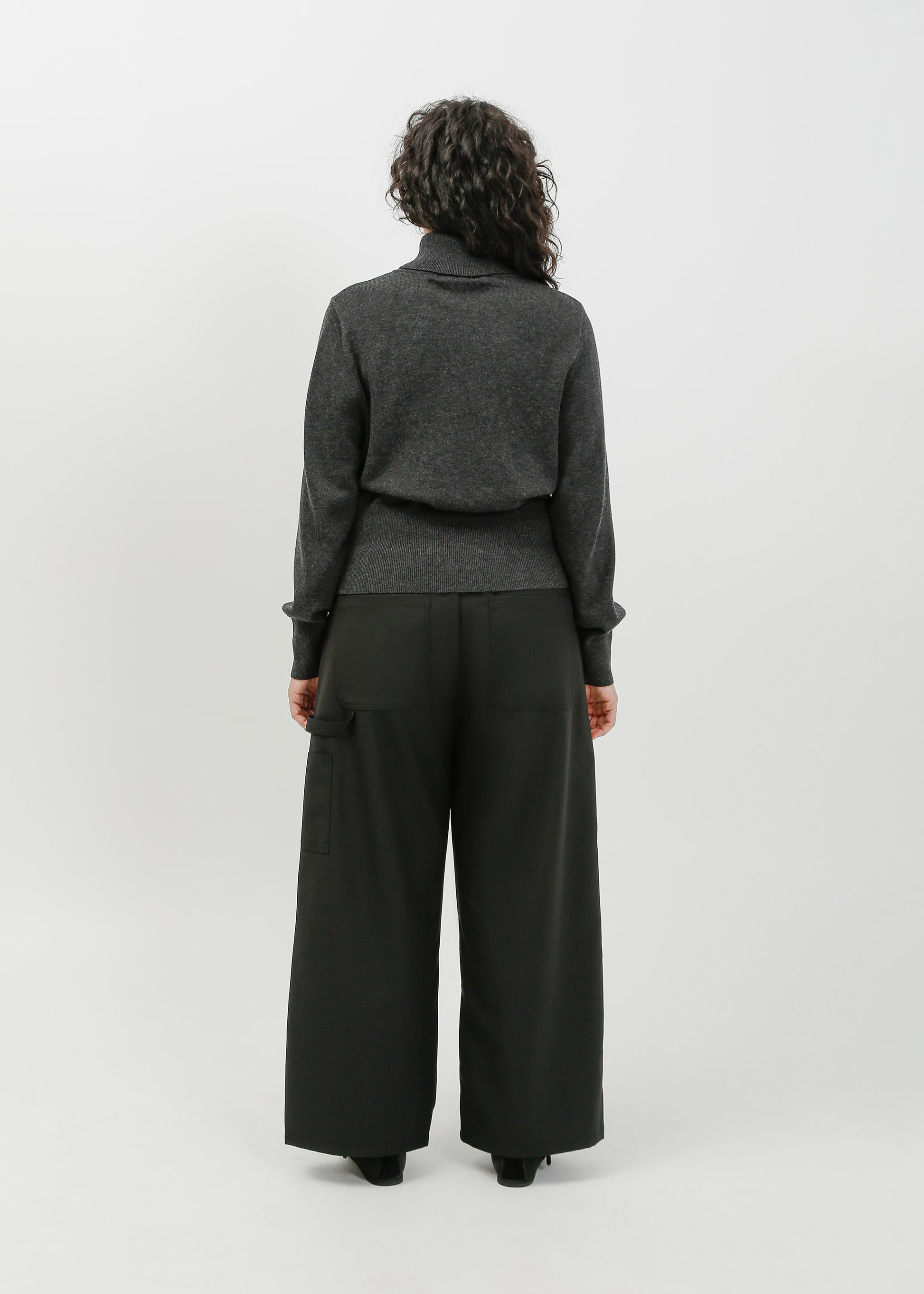 Benson Knit Top / Charcoal - 
Charcoal (image 9)