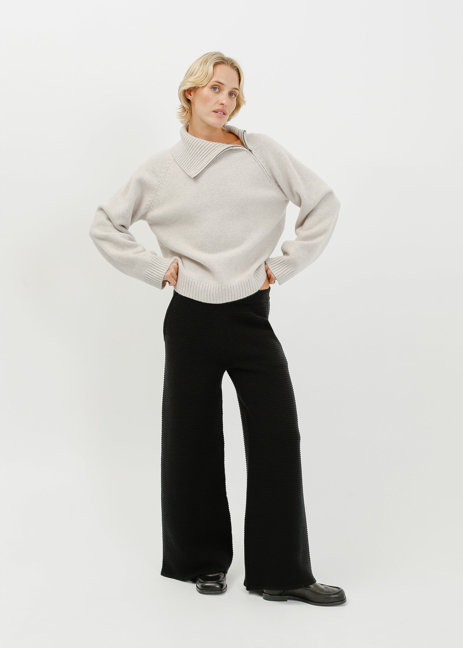 Serena Knit Pant / Black - 
Black (image 5)
