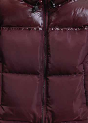 Jaz Puffer / Pinot
