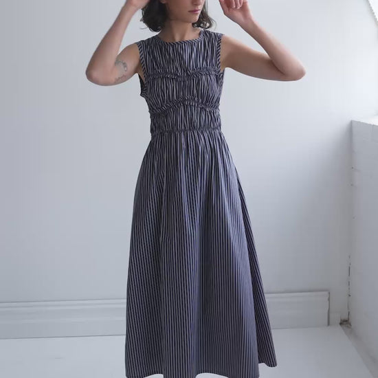 Matty Dress / Navy-White - 
Navy White (image 2)