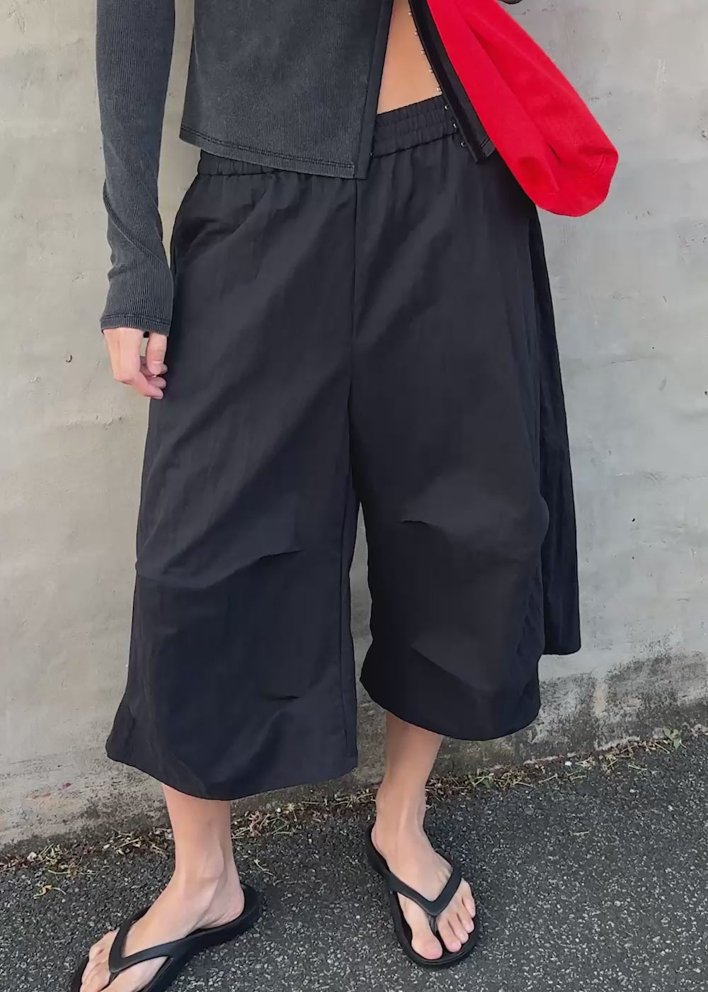 Waylon Short / Black - 
Black (image 2)